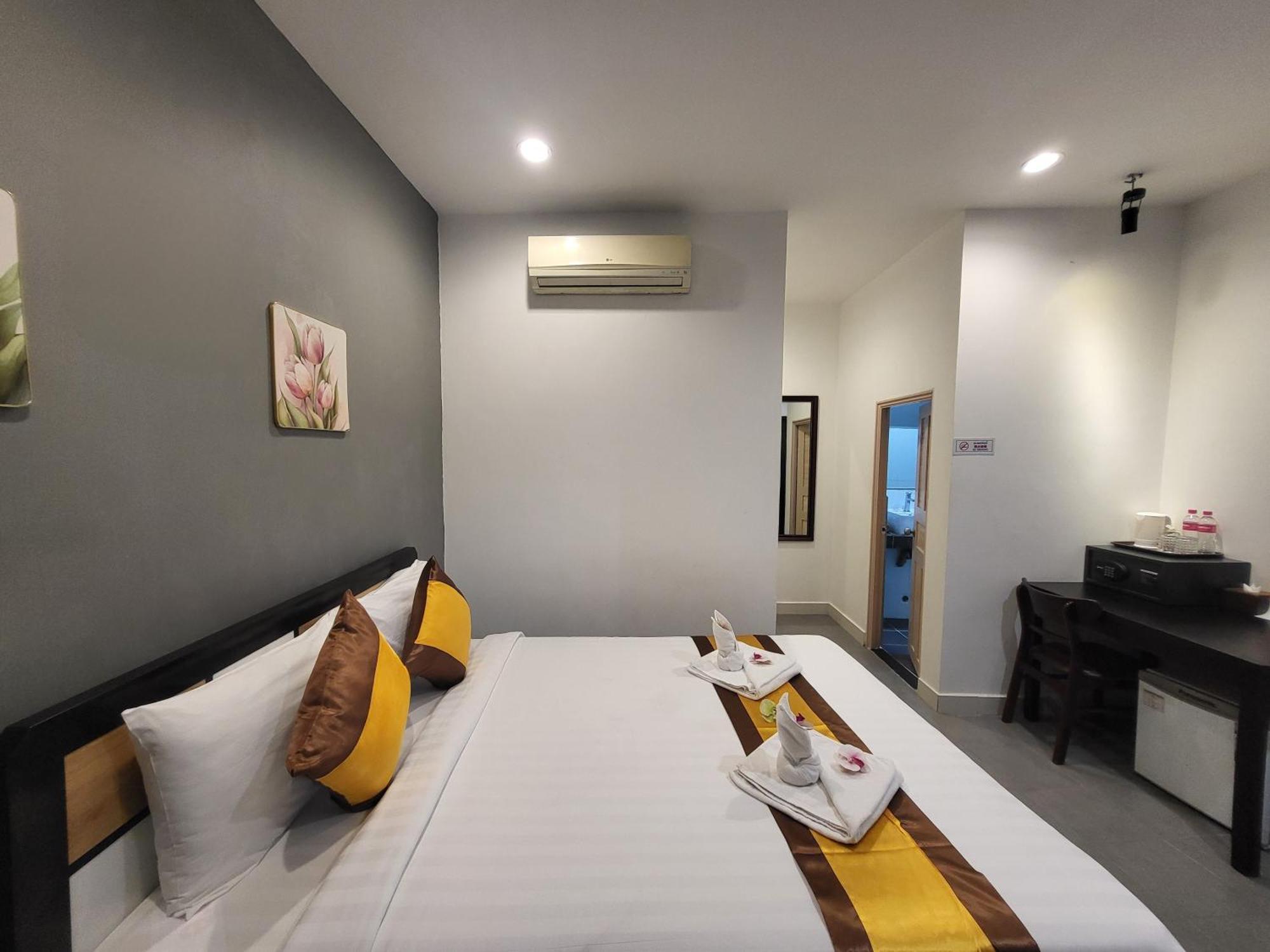 Sun Chakra Boutique Hotel Phnom Penh Luaran gambar