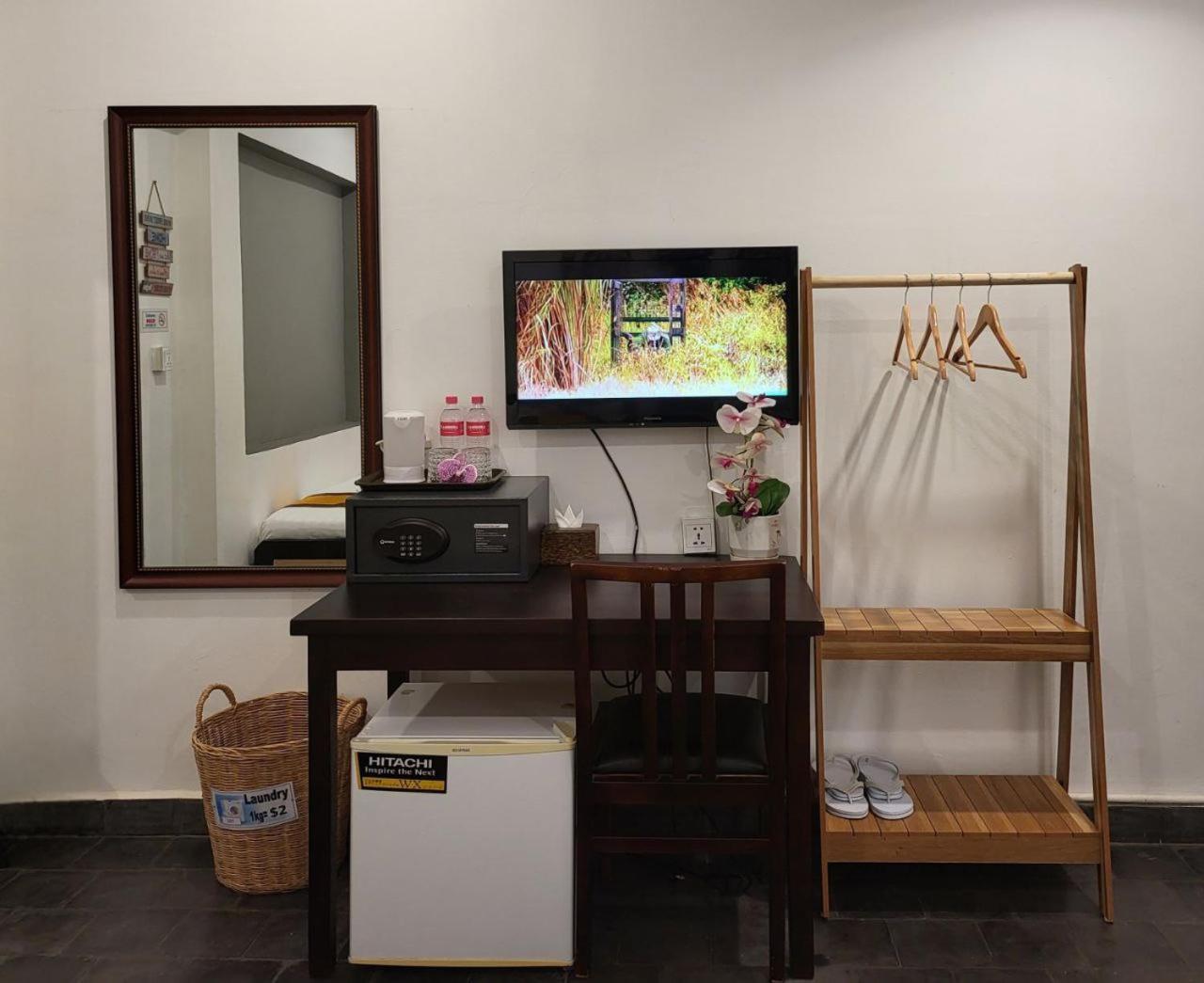 Sun Chakra Boutique Hotel Phnom Penh Luaran gambar